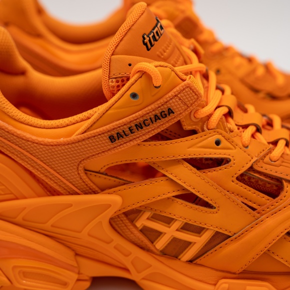 size 40 EU / 7 US Balenciaga Track 2 Sneakers Orange Open - Picture 9 of 16